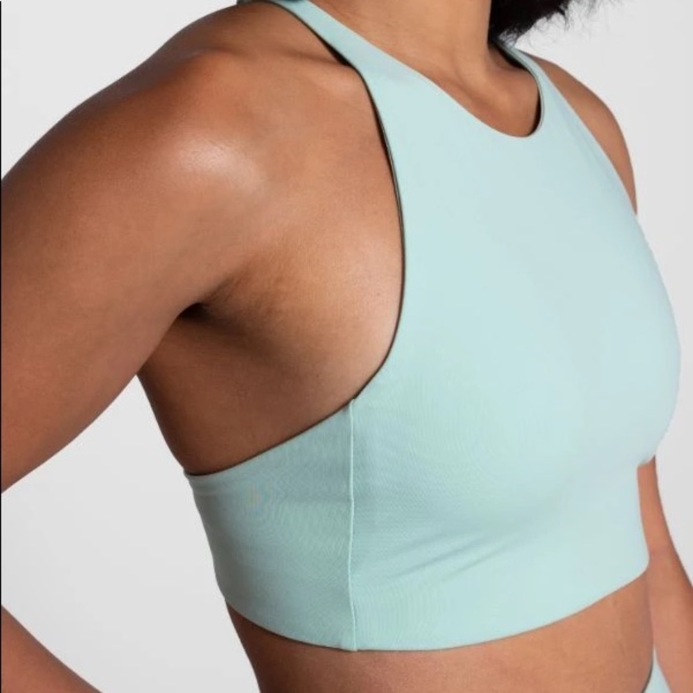 Girlfriend collective Toponga crop top